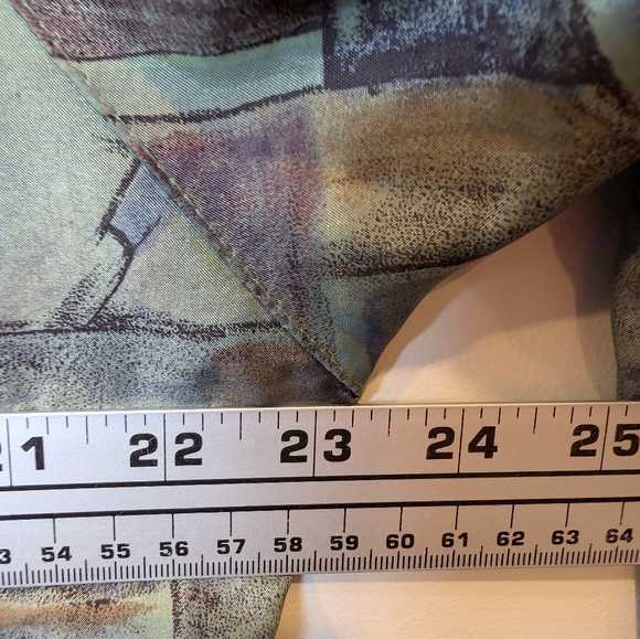 Vintage 80s 90s Trench Coat with Abstract Pattern - Picture 12 of 12